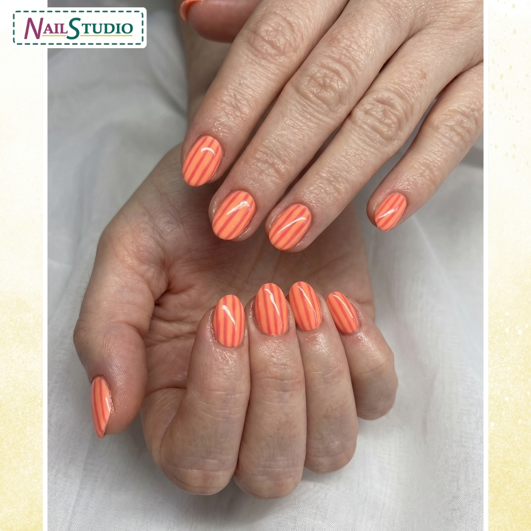 Classic nails